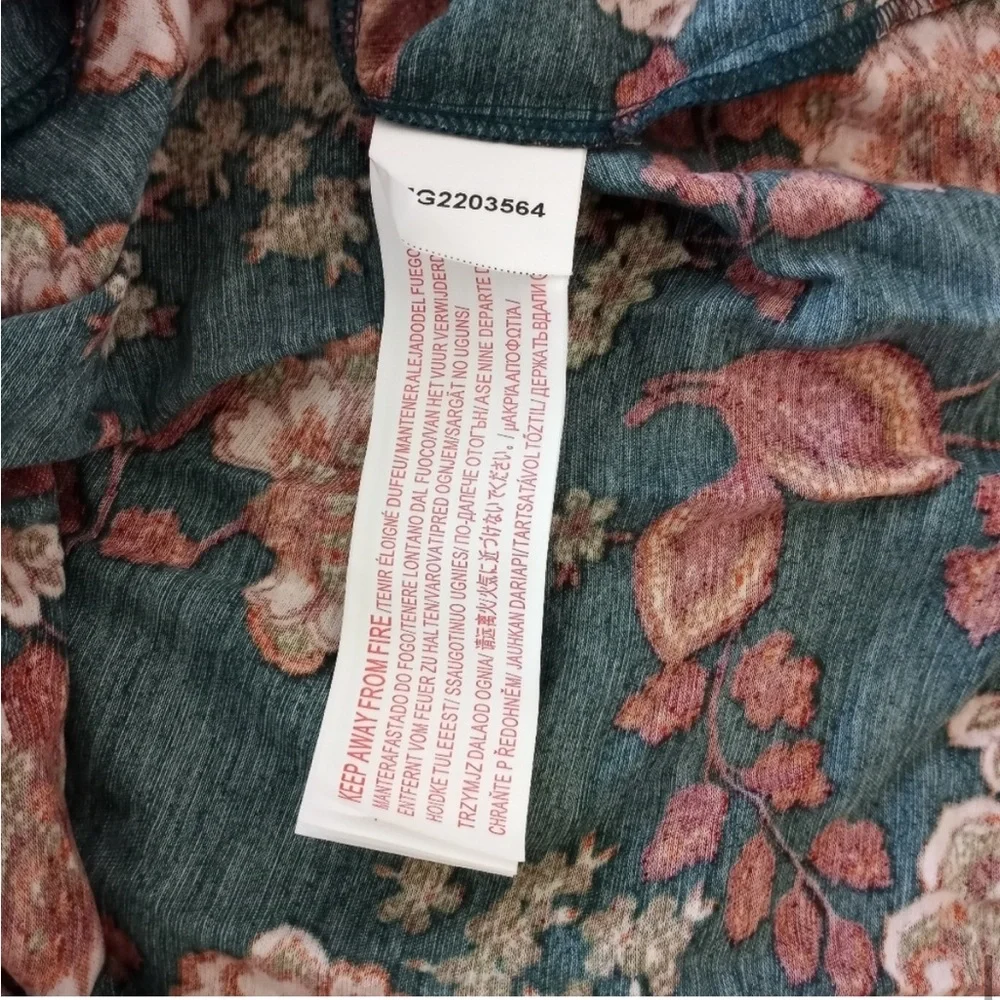 MINK PINK Olivia Midi Dress in Green. - Picture 10 of 13